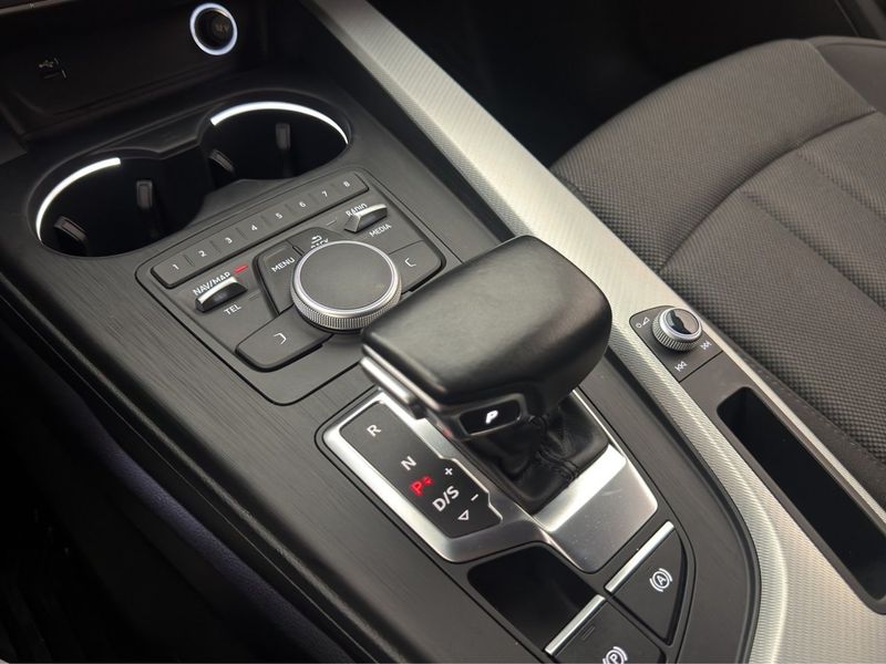 Audi A4 bild 25