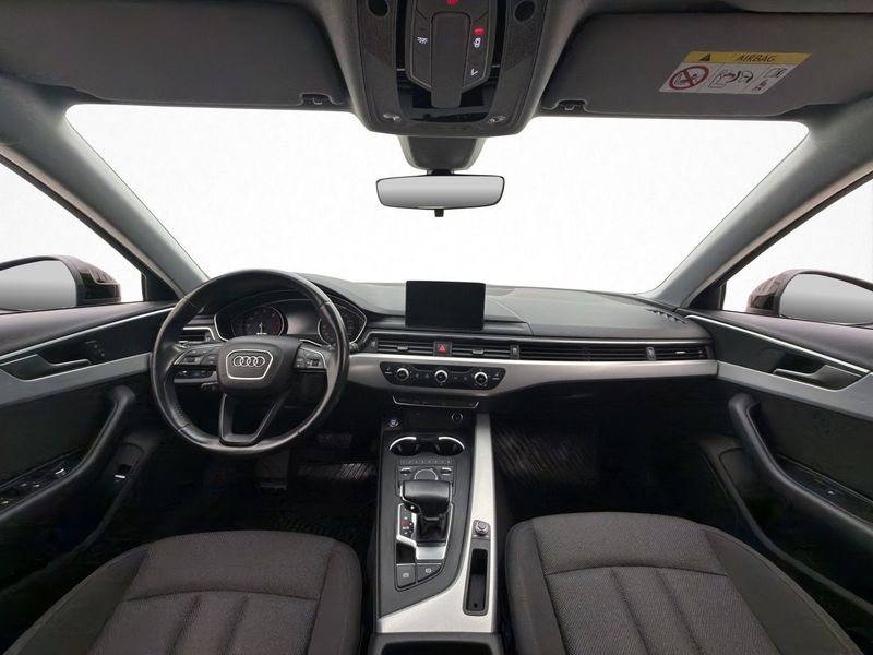 Audi A4 bild 13