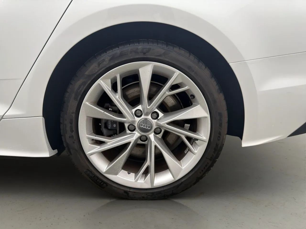 Vehicle image 36