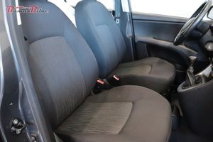 Hyundai i10 bild 15