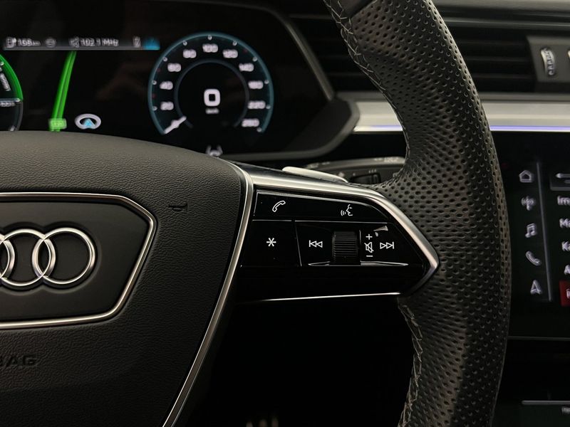 Audi Q8 e-tron bild 23