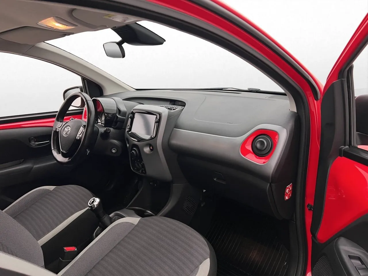 Vehicle image 21