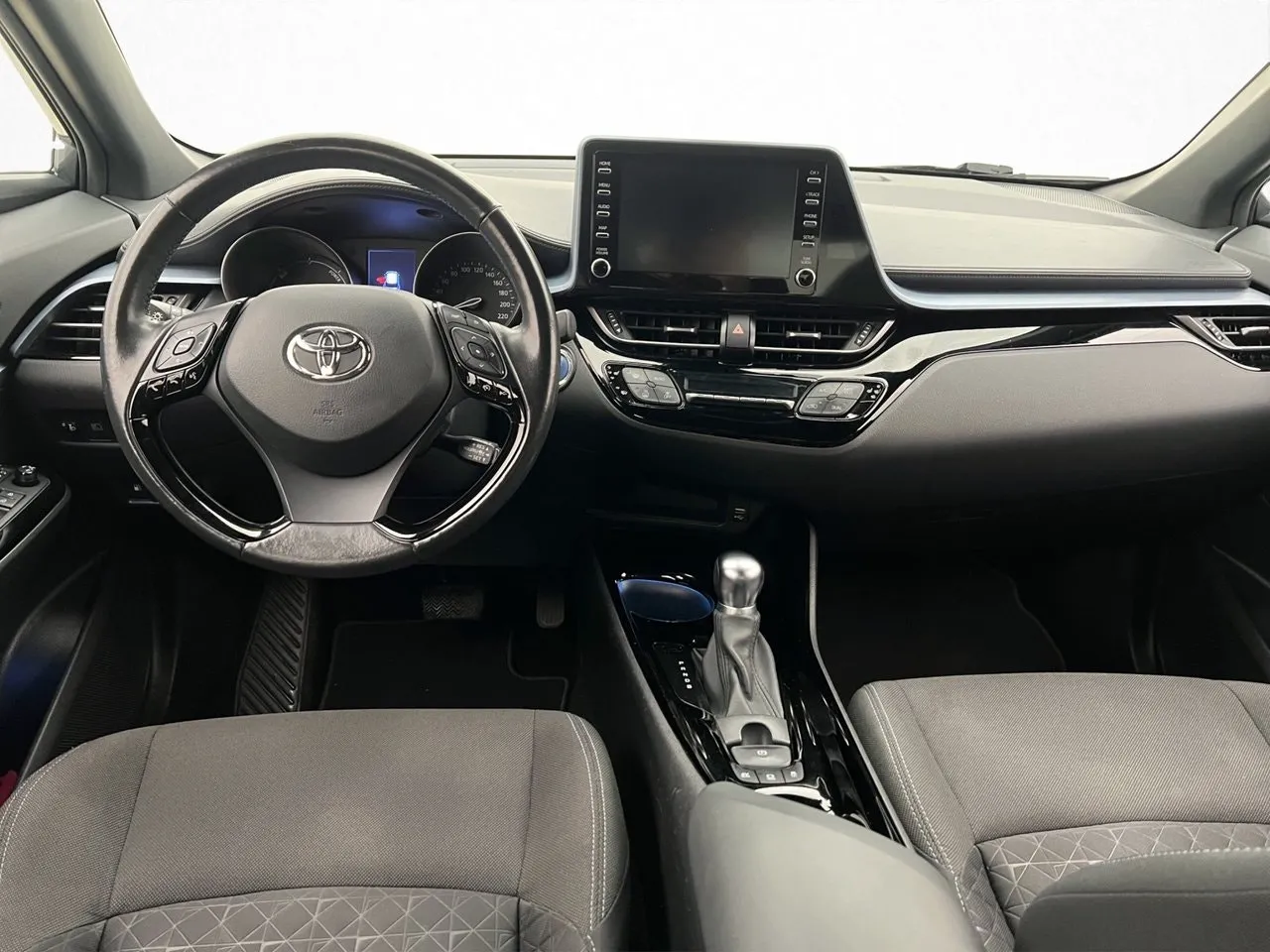 Vehicle image 11
