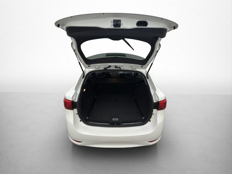 Toyota Avensis bild 29