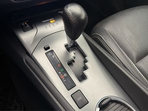 Toyota Avensis bild 25