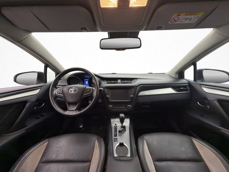 Toyota Avensis bild 12