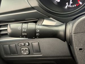 Toyota Avensis bild 16