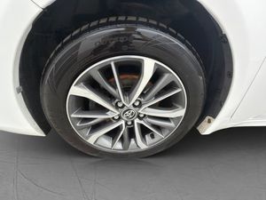 Toyota Avensis bild 30