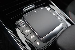 Mercedes GLA200 bild 21