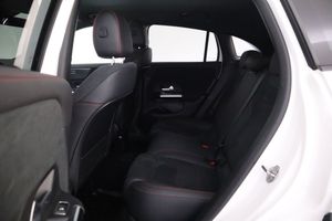 Mercedes GLA200 bild 13