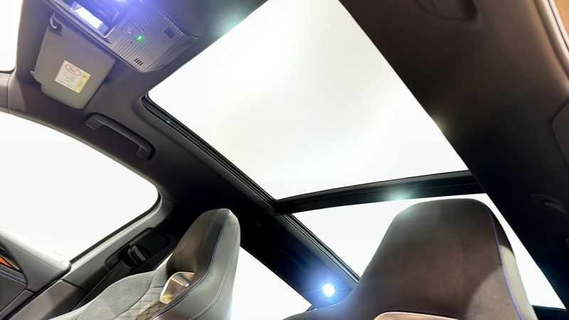Volkswagen Passat bild 9