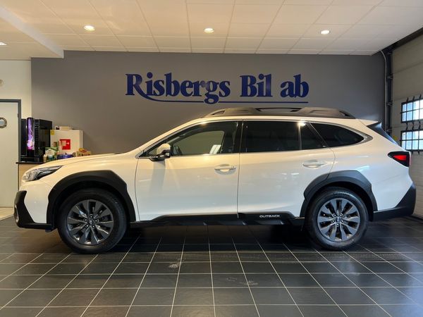 Subaru Outback 2.5 4WD XFuel Adventure Låg Skatt, Drag & V-Hjul! - 2023