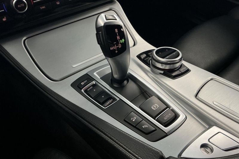 BMW 520 bild 21