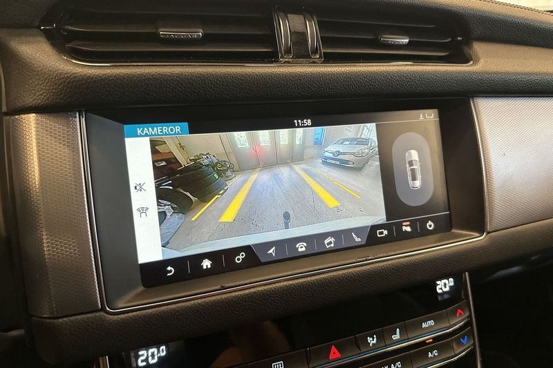 Jaguar XF bild 17