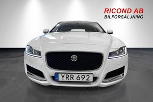 Jaguar XF bild 9