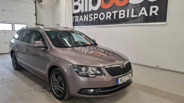 Skoda Superb Kombi 2.0 TDI Elegance Euro 5 - 2014