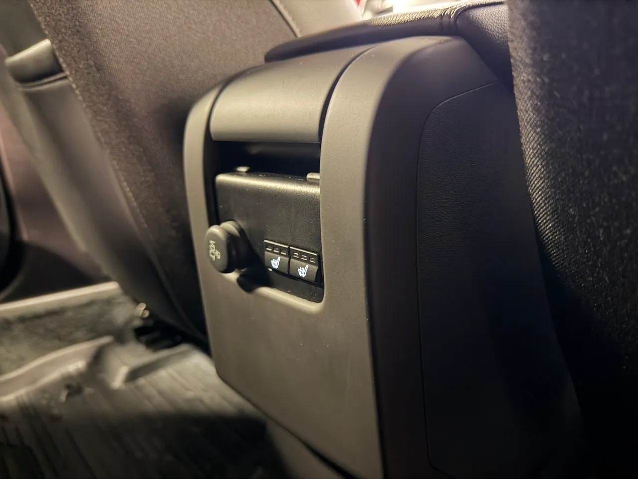 Vehicle image 22