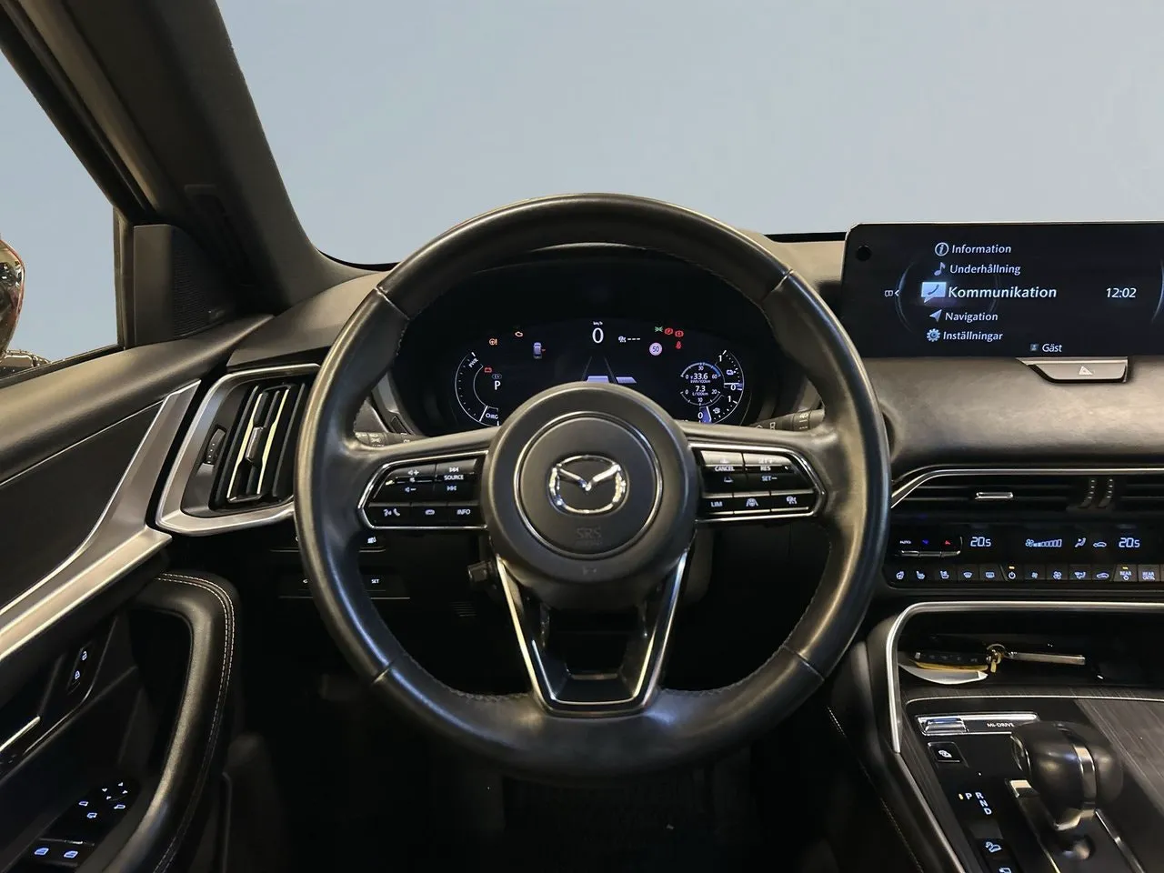 Vehicle image 8
