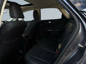 Lexus NX bild 13