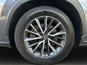 Lexus NX bild 14