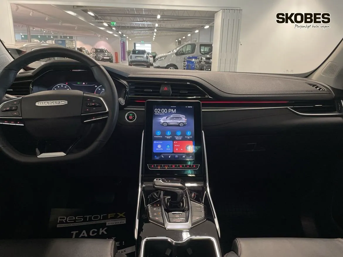 Vehicle image 11