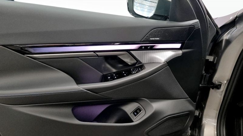 BMW 530 bild 11