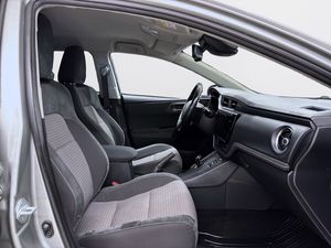 Toyota Auris bild 10