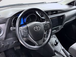 Toyota Auris bild 12