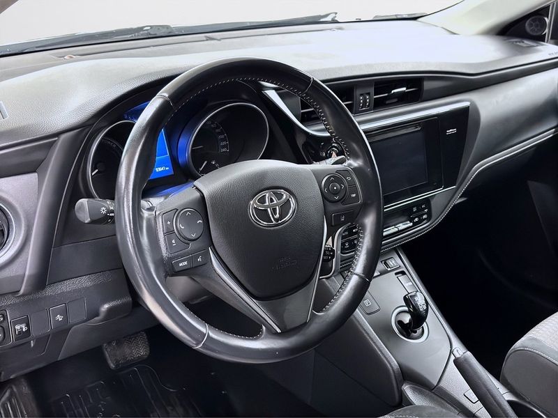 Toyota Auris bild 12