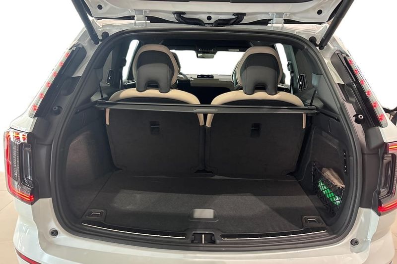 Volvo EX90 bild 12