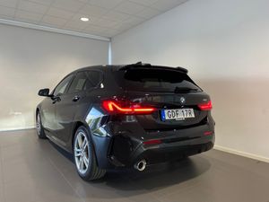 BMW 118 bild 10