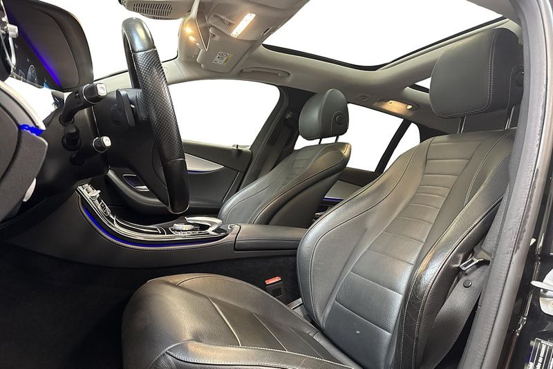 Mercedes E220 bild 13