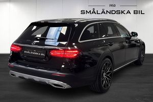 Mercedes E220 bild 4