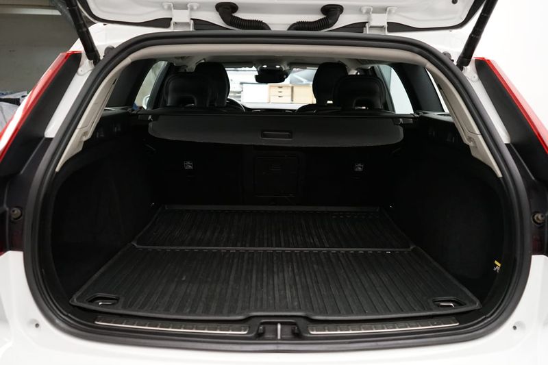 Volvo V60 bild 8