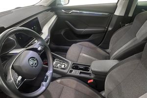 Skoda Octavia bild 4