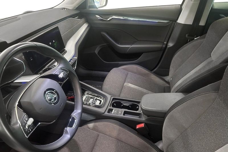 Skoda Octavia bild 4