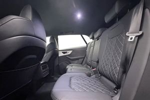 Audi Q8 bild 15