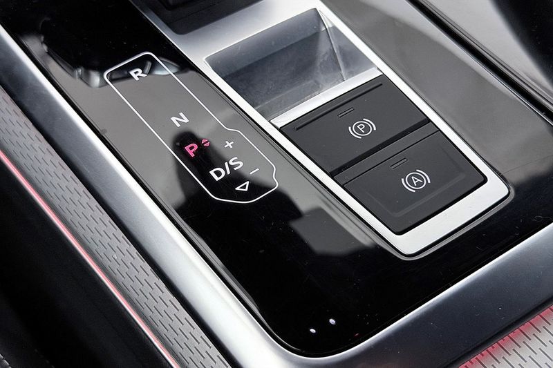 Audi Q8 bild 33