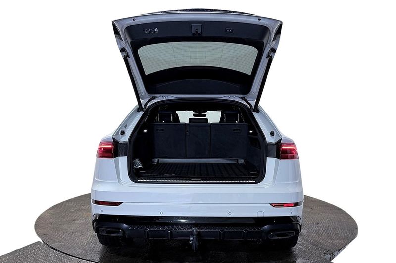 Audi Q8 bild 8