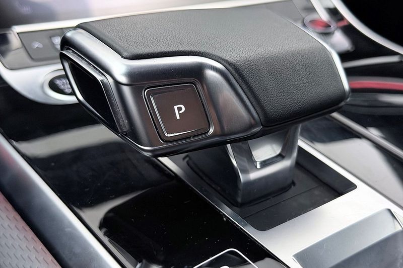 Audi Q8 bild 32