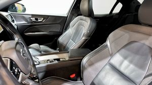 Volvo S60 bild 8