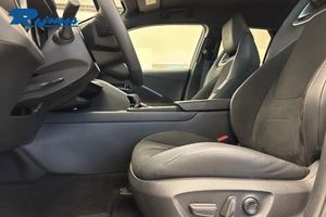 Toyota C-HR bild 9
