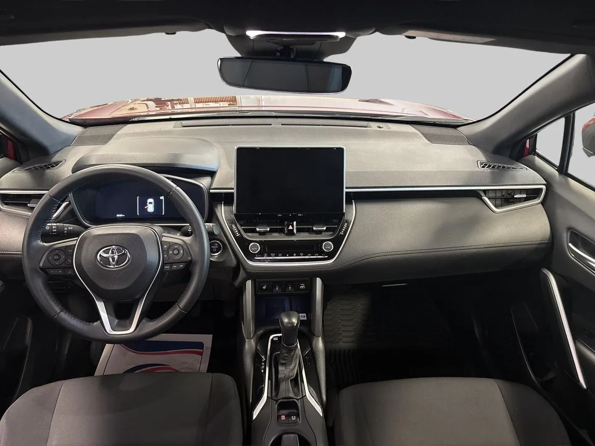 Vehicle image 11