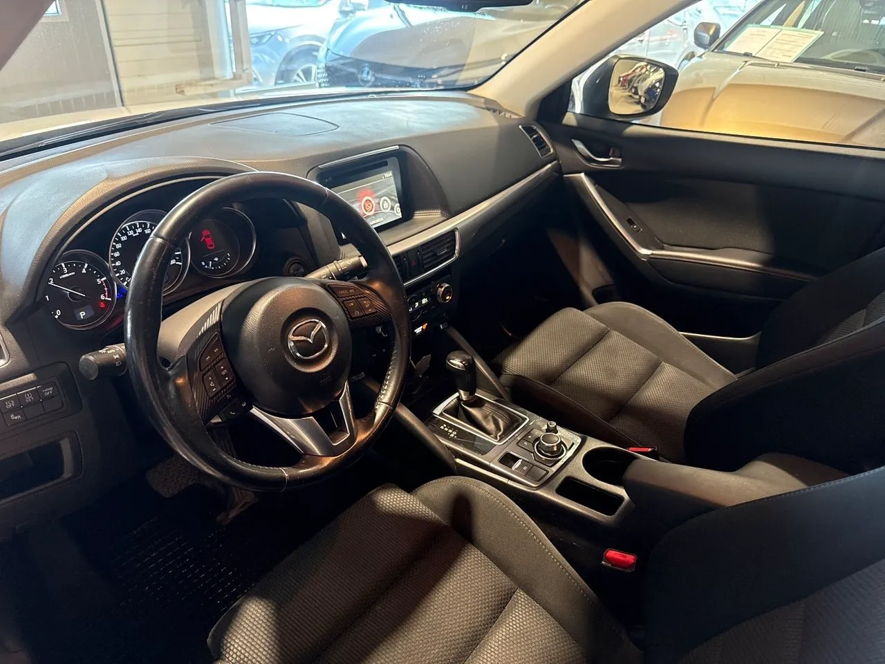 Vehicle image 10
