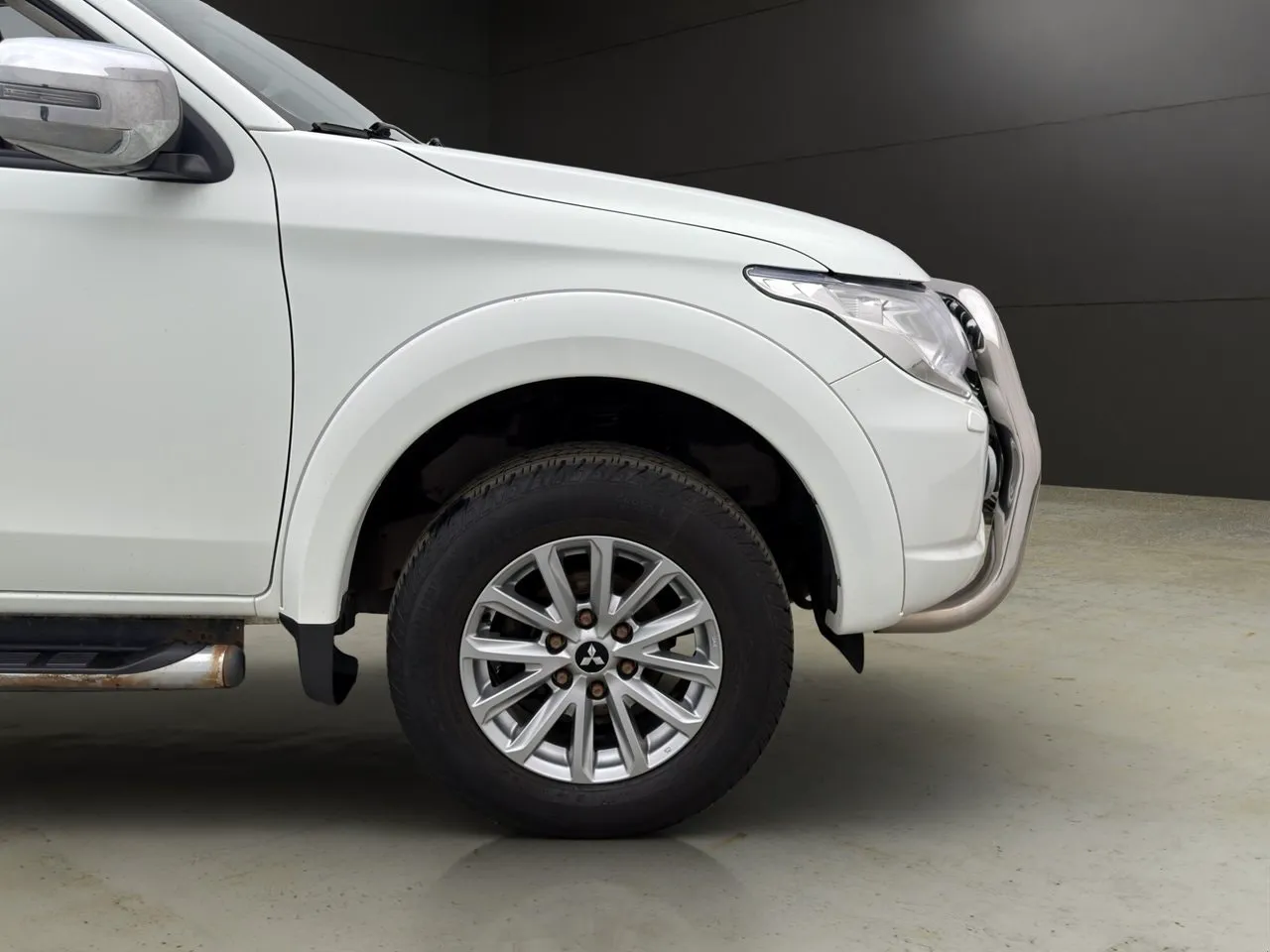 Vehicle image 31