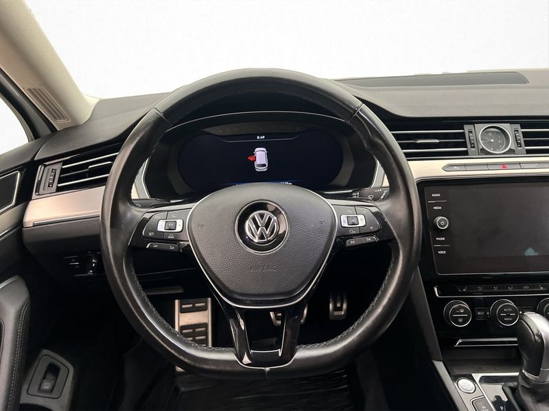Volkswagen Passat bild 15