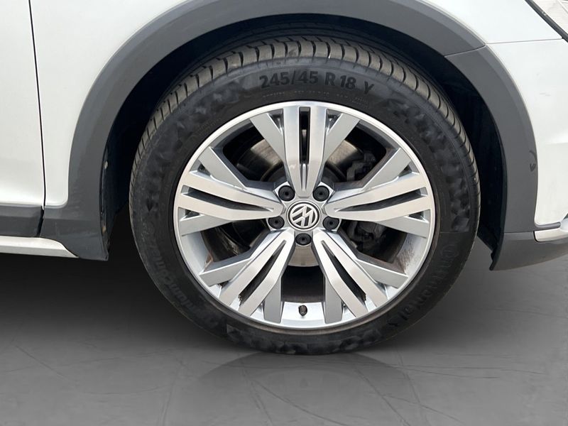 Volkswagen Passat bild 32