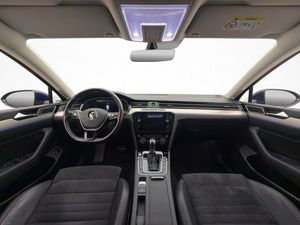 Volkswagen Passat bild 13