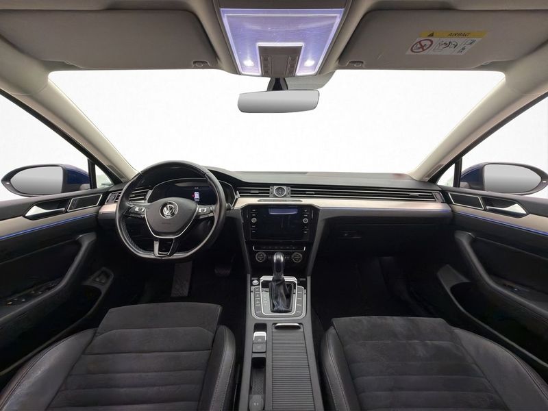 Volkswagen Passat bild 13