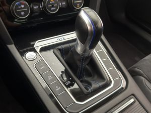 Volkswagen Passat bild 23